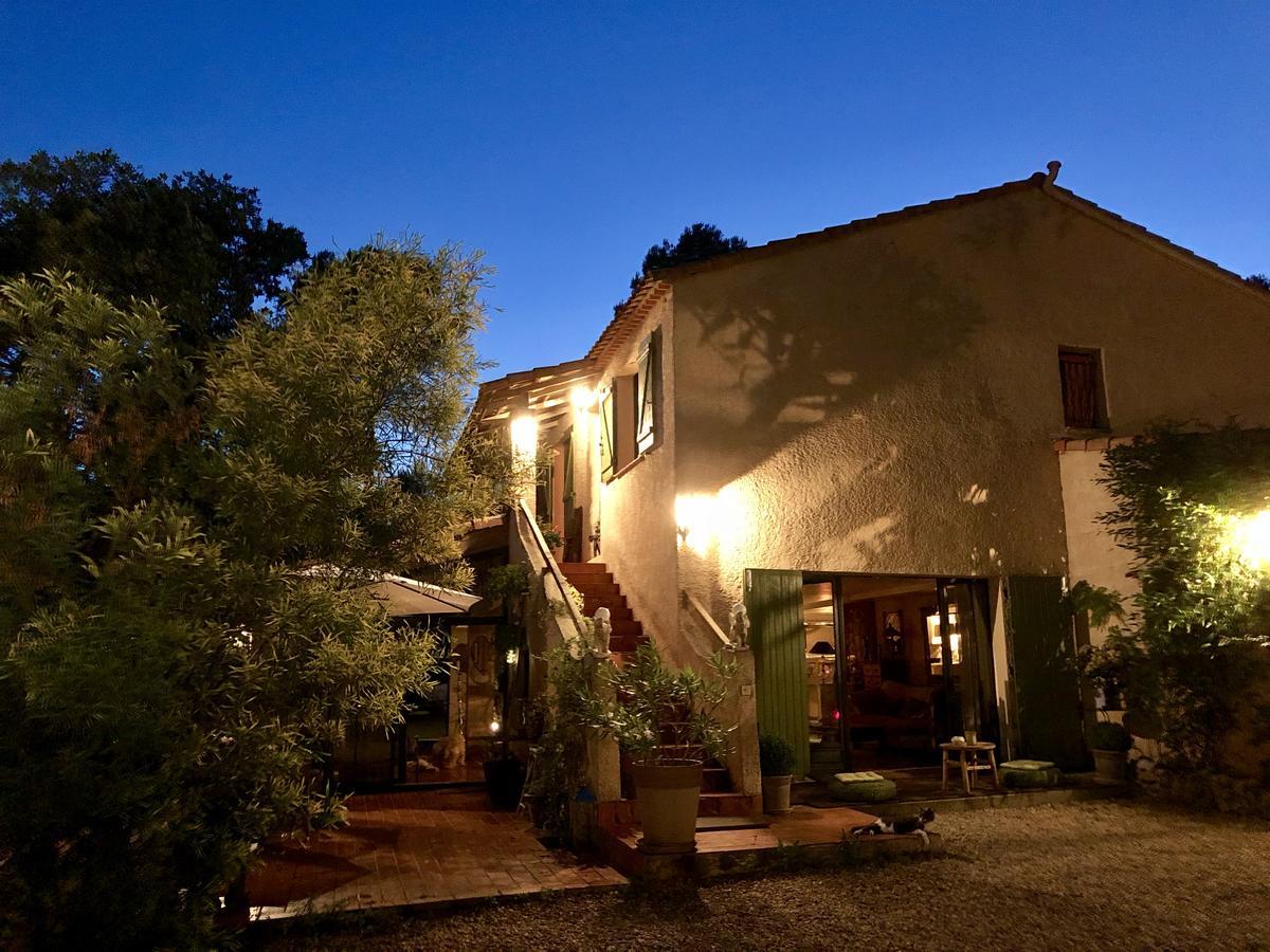 Bed & Breakfast Longo Mai Sillans-la-Cascade
